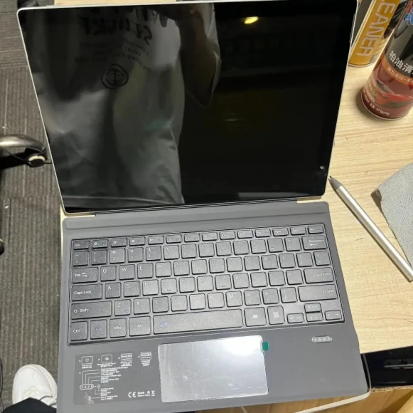 1 Microsoft Surface Pro5 8GB Ram 256GB SSD laptops business laptops touchscreen