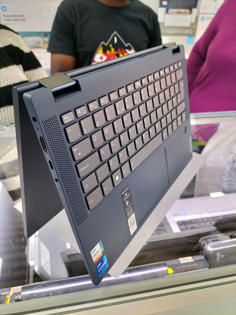 Brand New Lenovo flex 5 X360