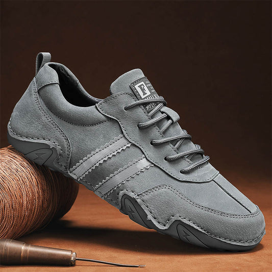 2 Hot selling fashion casual  Low top sports men's shoes