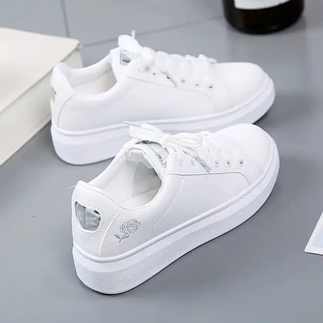 1 New women's shoes PU leather breathable sports style casual board shoes white shoes
